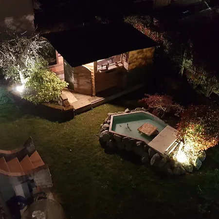 Oda ve Kahvaltı Gardacharme Desenzano del Garda